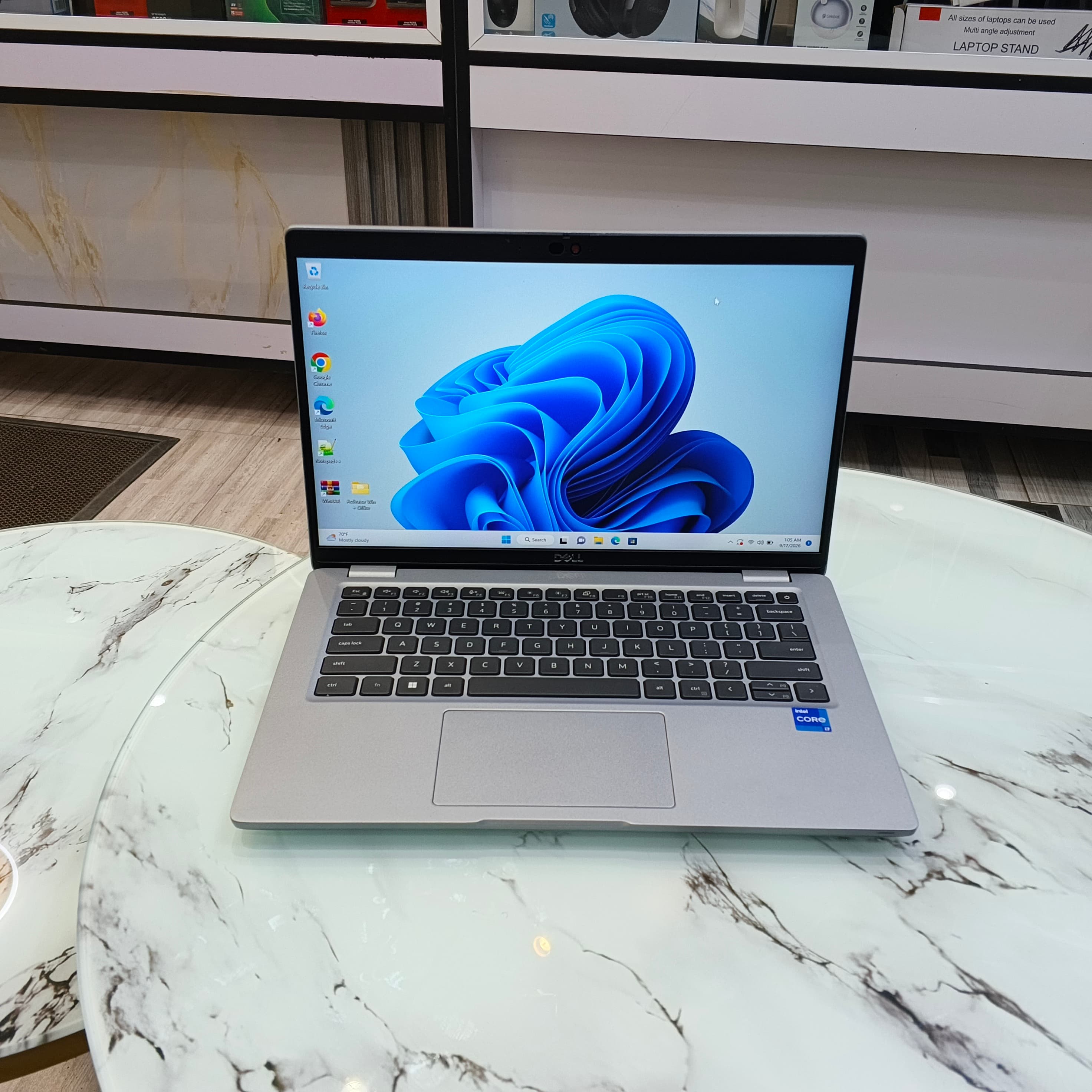Dell Latitude 5430 — view 1
