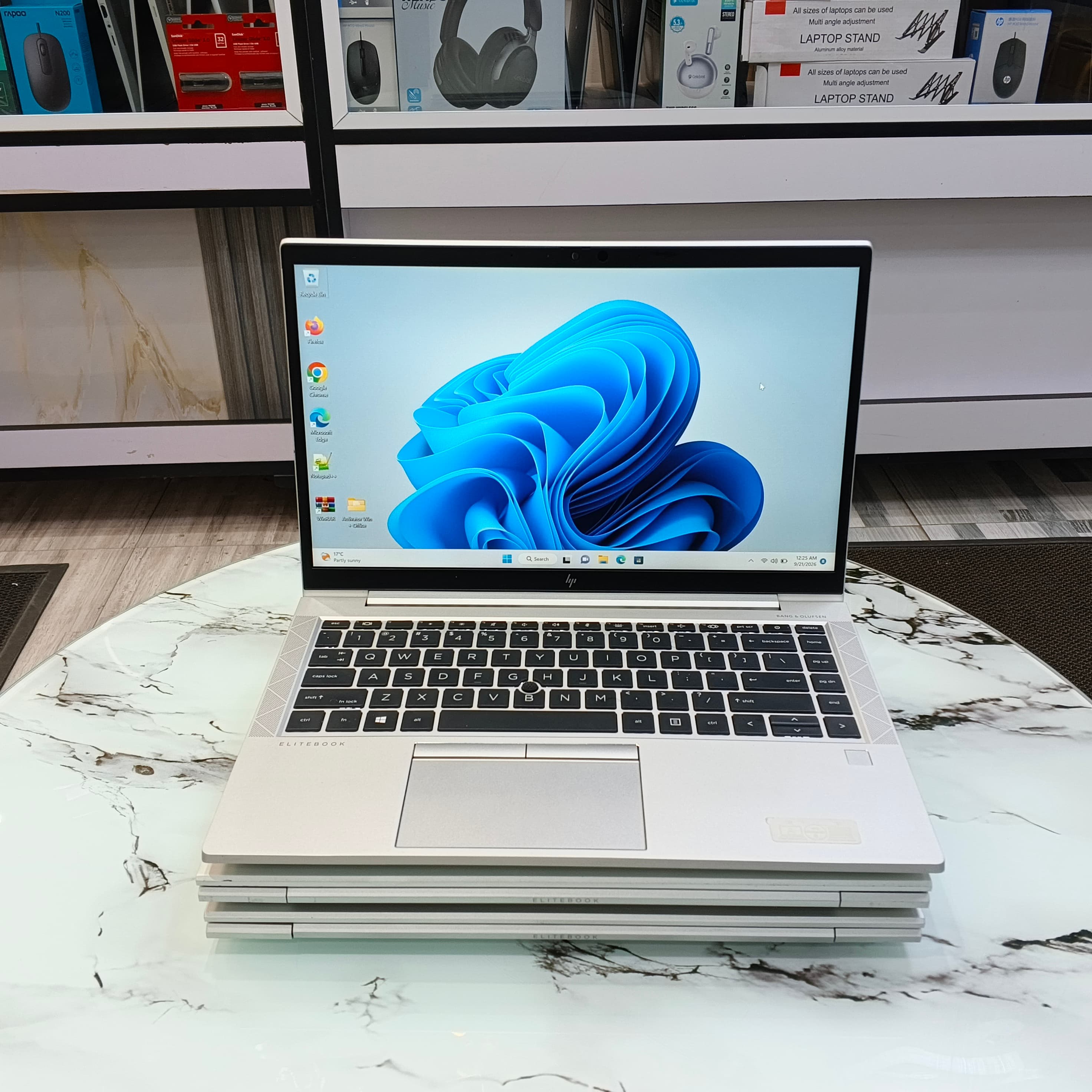 HP EliteBook 845 G7 — view 1